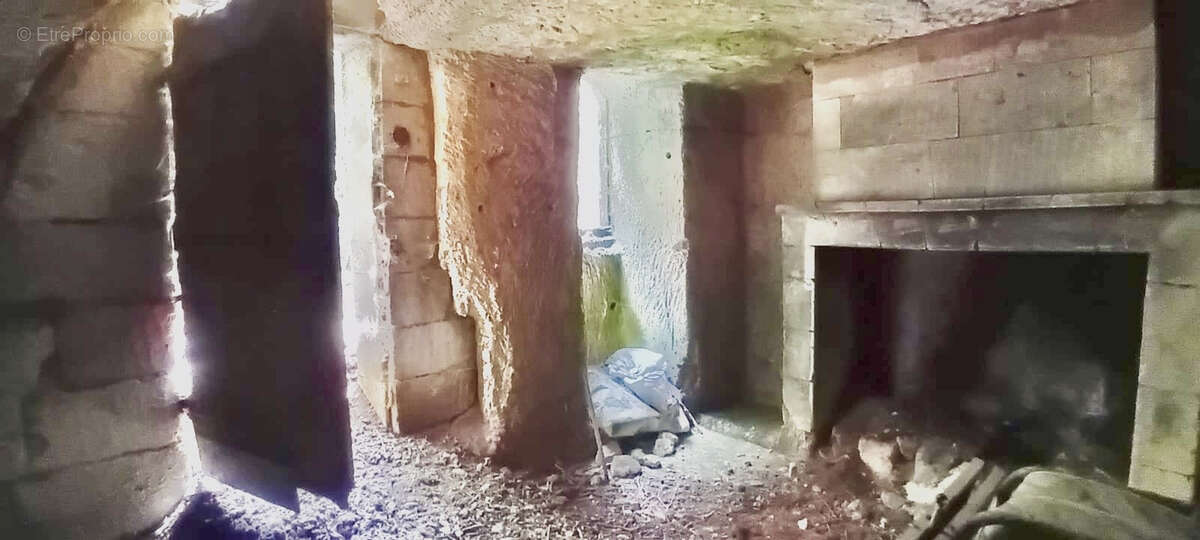 Maison à EPIEDS