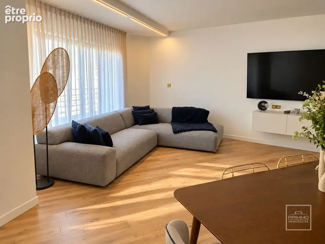 Lyon 6, Parfait état, Balcon, 116.05m² - photo 5