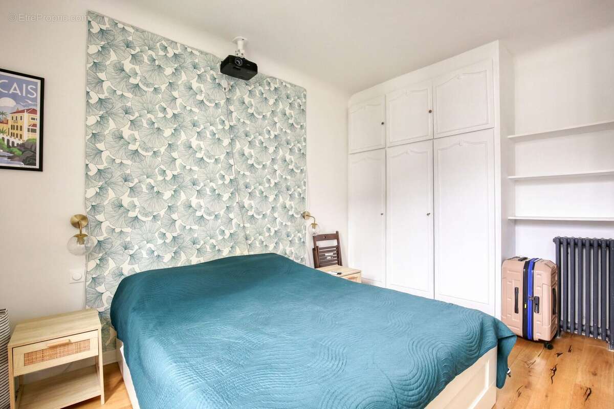 Appartement à PARIS-10E