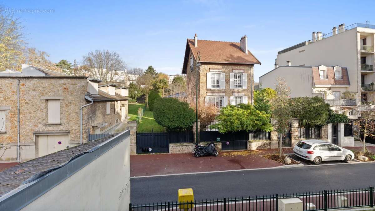 Appartement à GARCHES