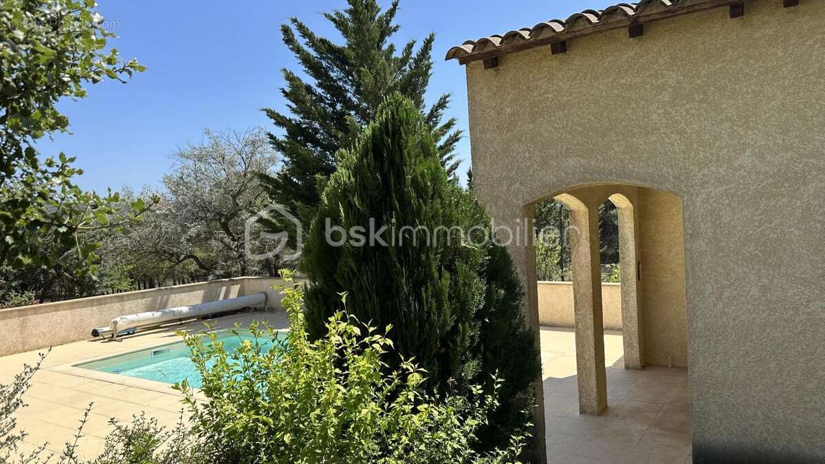 Maison à FABREZAN