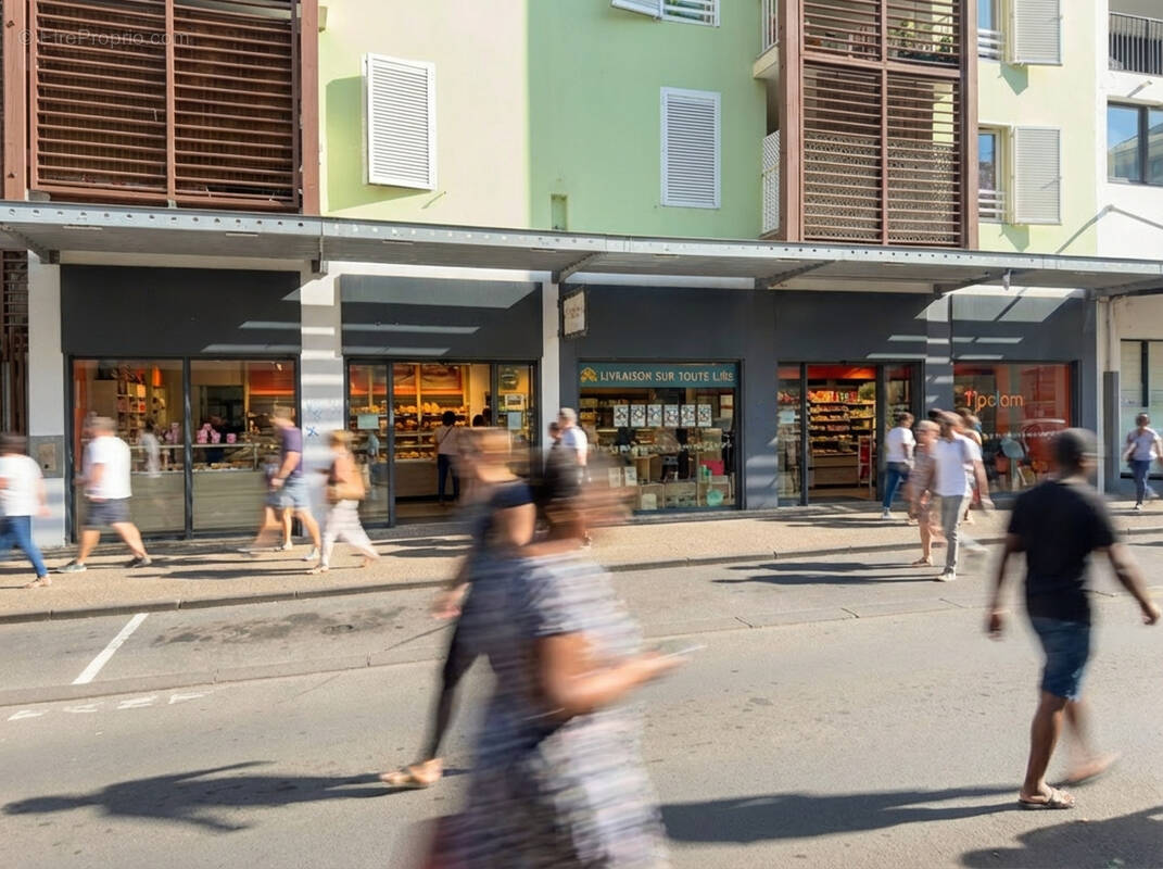 Commerce à SAINT-PIERRE