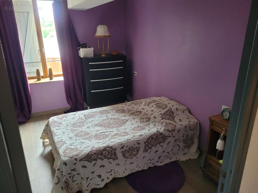Jolie Maison de village rénovée + Fort potentiel d'agrandissement BUXIERES LES MINES (03) - photo 11