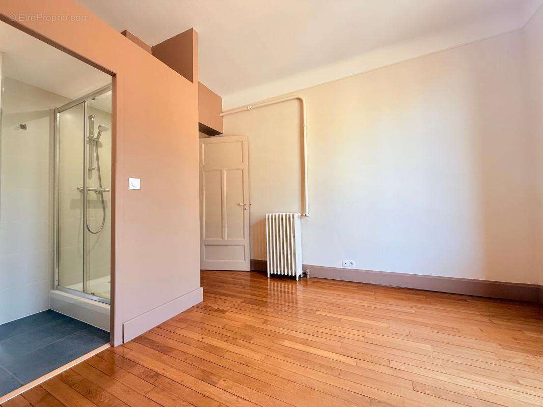 Appartement T6 à Dijon quartier Wilson, balcon, cave, DPE : D - photo 15