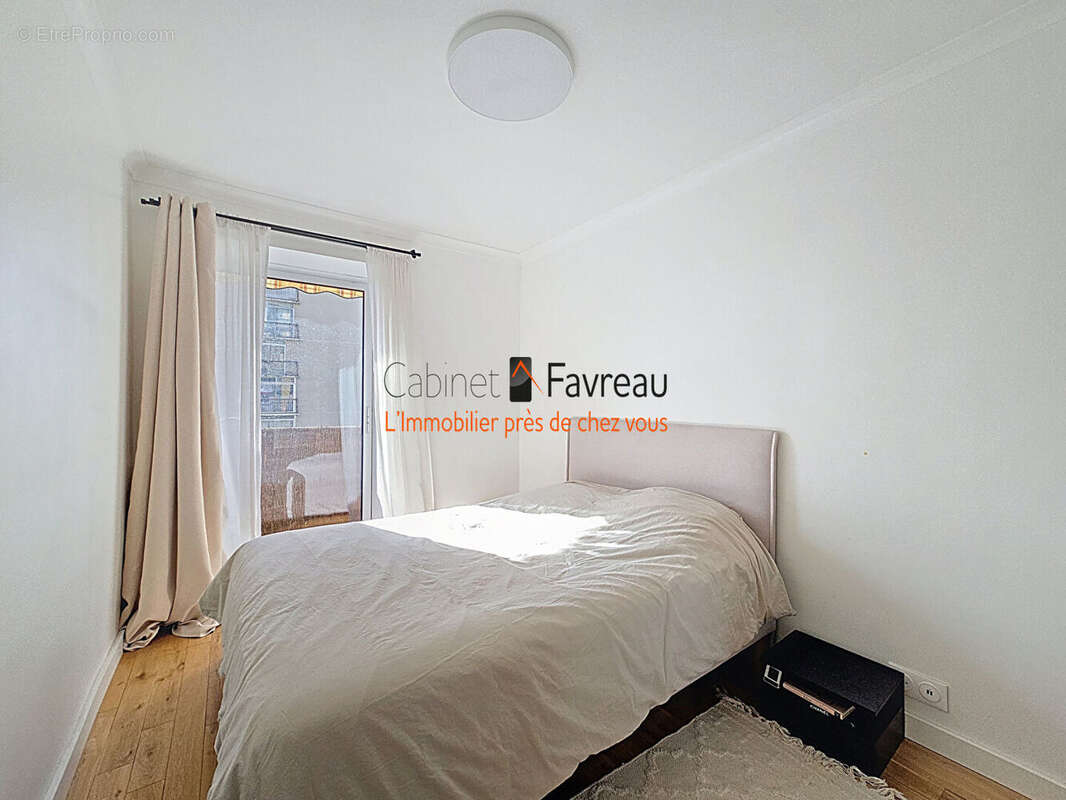 Appartement à FRESNES