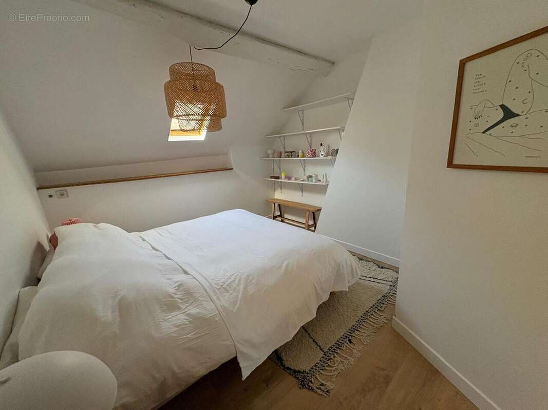 Maison à LA SUZE-SUR-SARTHE