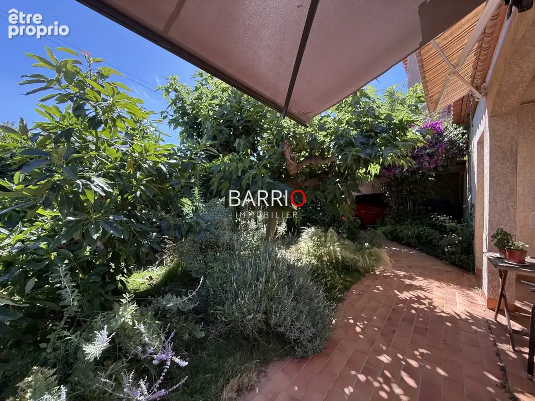 Maison 4 pièces 94 m² à vendre à Alenya (66200) - photo 8