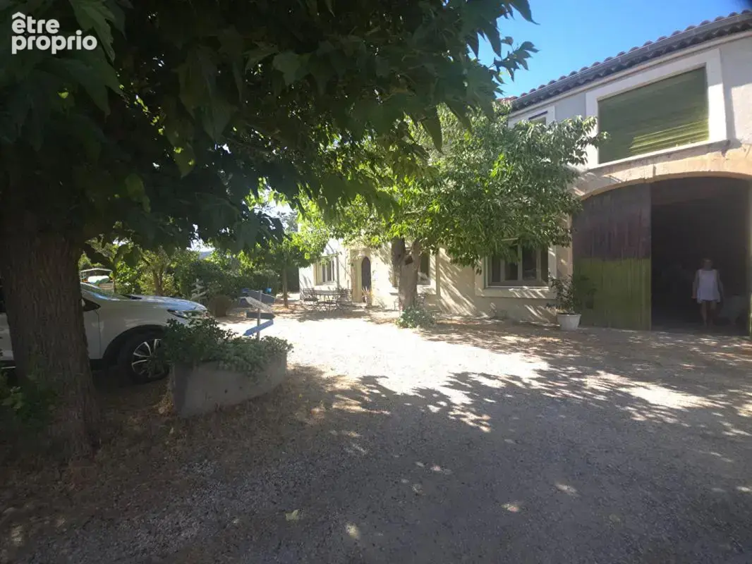 Bienvenu a argeliers : maison de caractere de 175 m² - photo 8