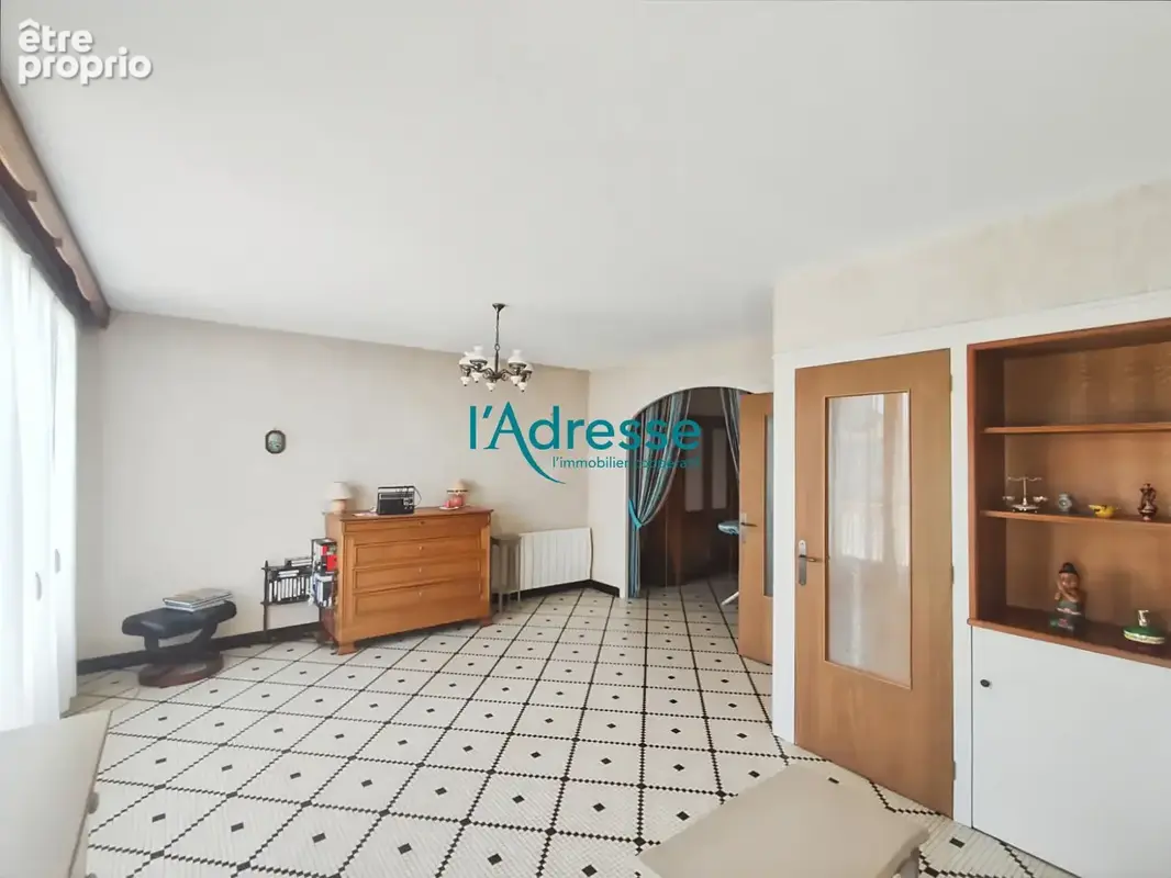 Maison Saint Laurent Des Autels 4 pièce(s) 134 m2 - photo 5