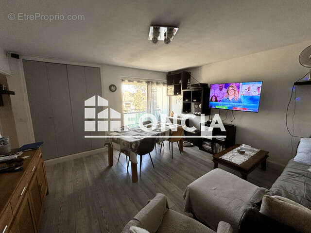 Appartement à LUNEL