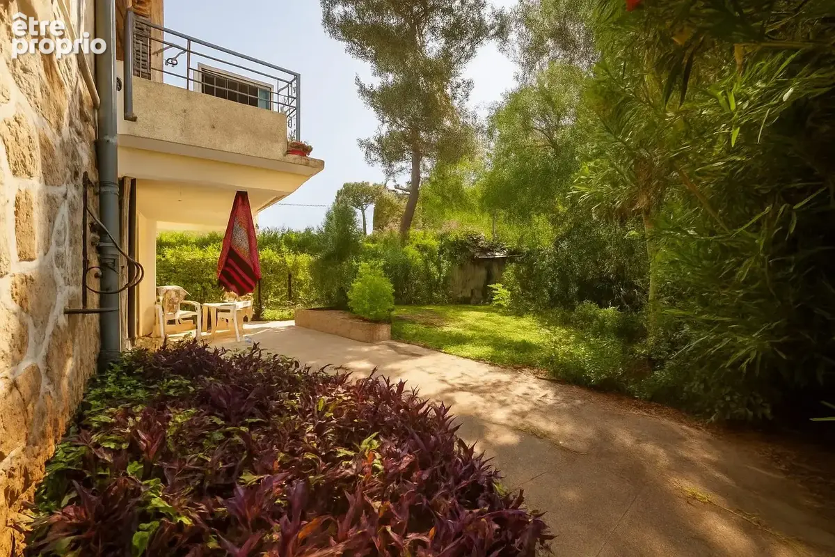 Maison 190 m² à Antibes  - photo 5
