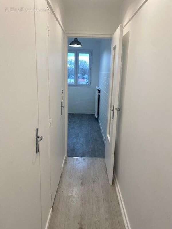 Photo 5 - Appartement à SAINT-MAUR-DES-FOSSES