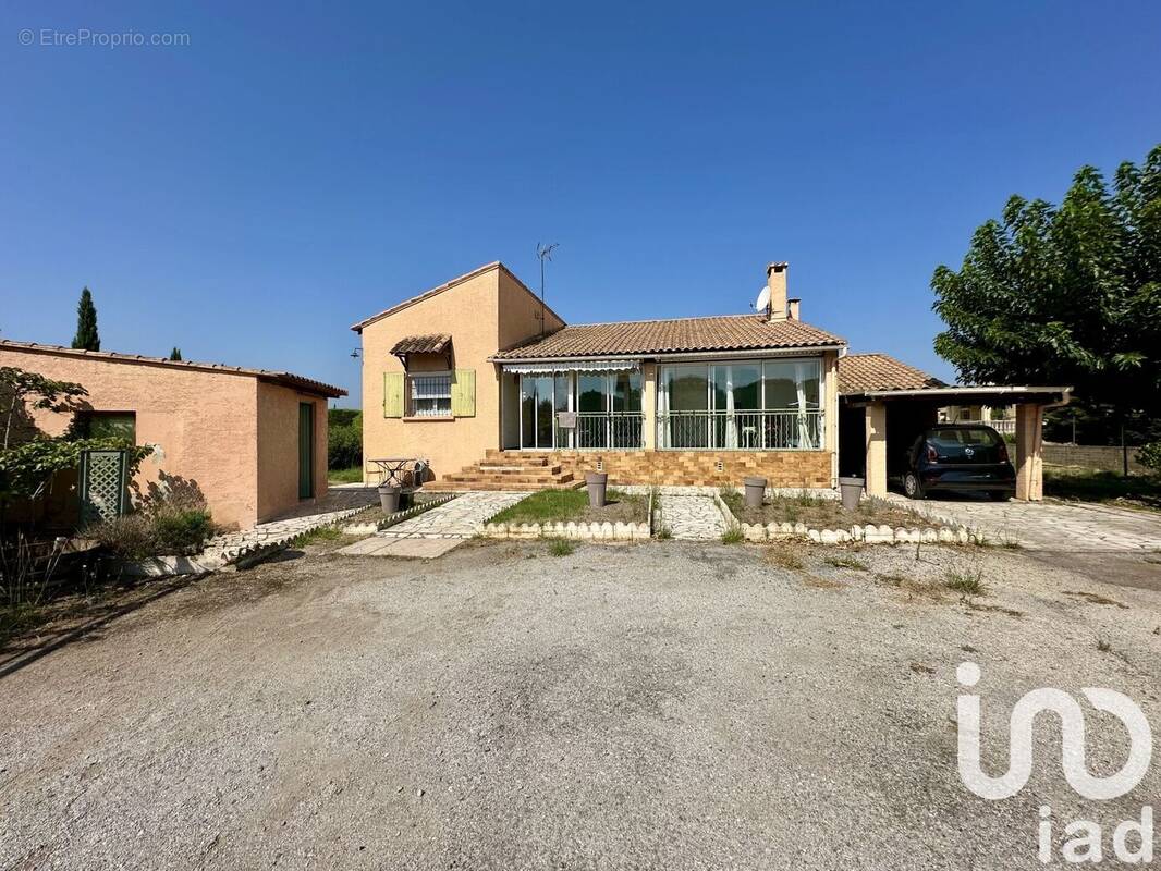 Photo 1 - Maison à SAINT-GILLES