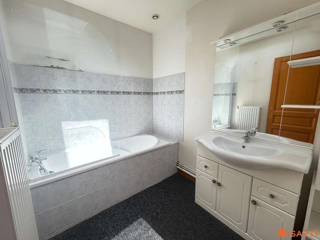 Photo 6 - Appartement à SAINT-QUENTIN