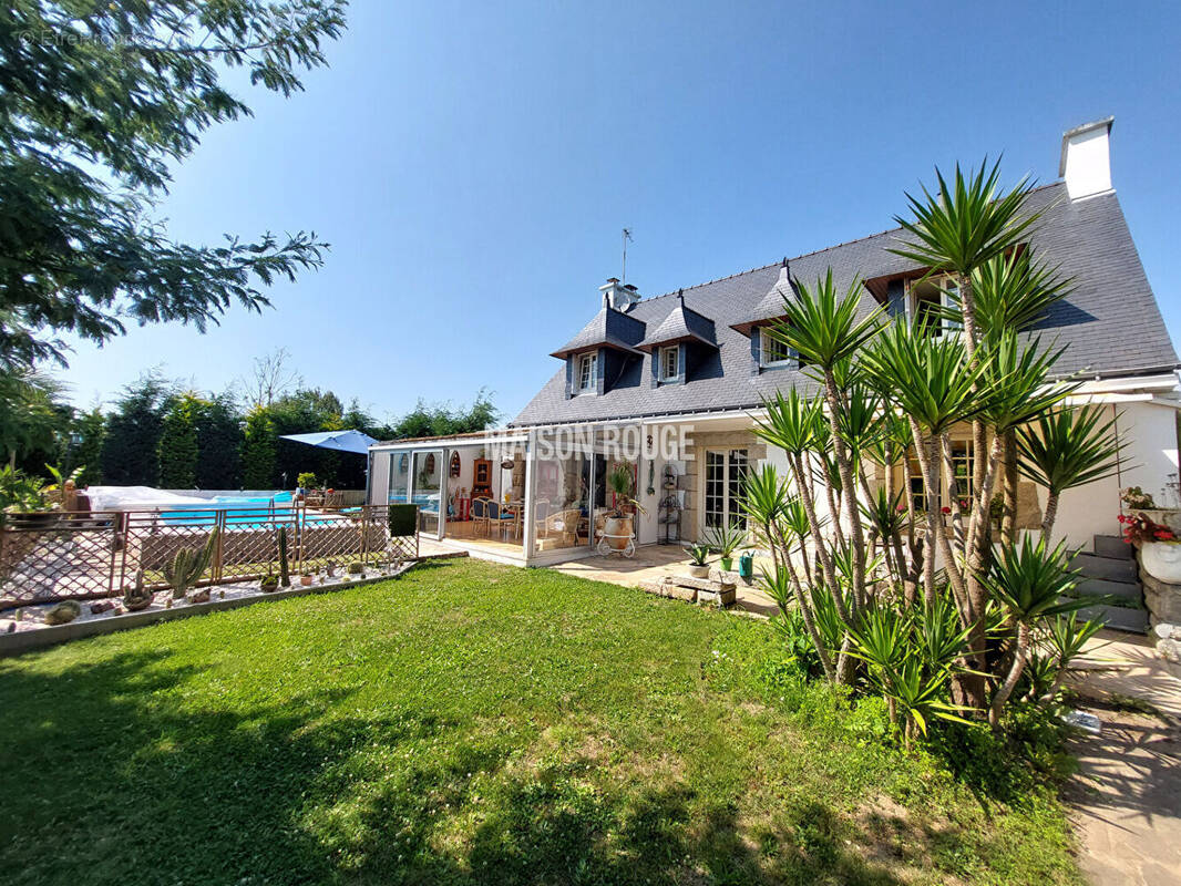 Maison à LE HEZO