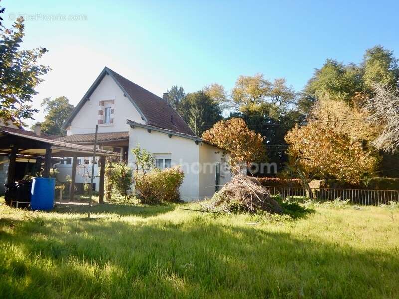 Maison à RAZAC-SUR-L'ISLE