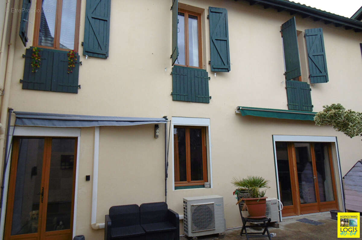 Maison à PUYOO