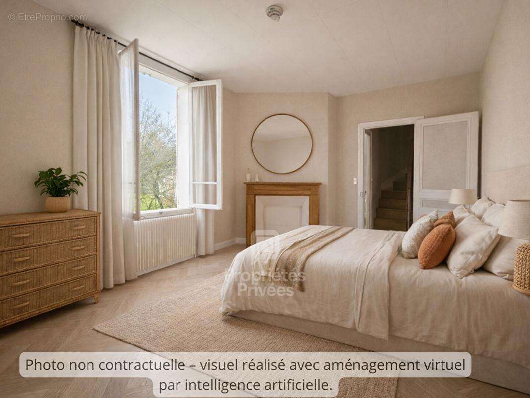 Maison à LA RIVIERE-SAINT-SAUVEUR