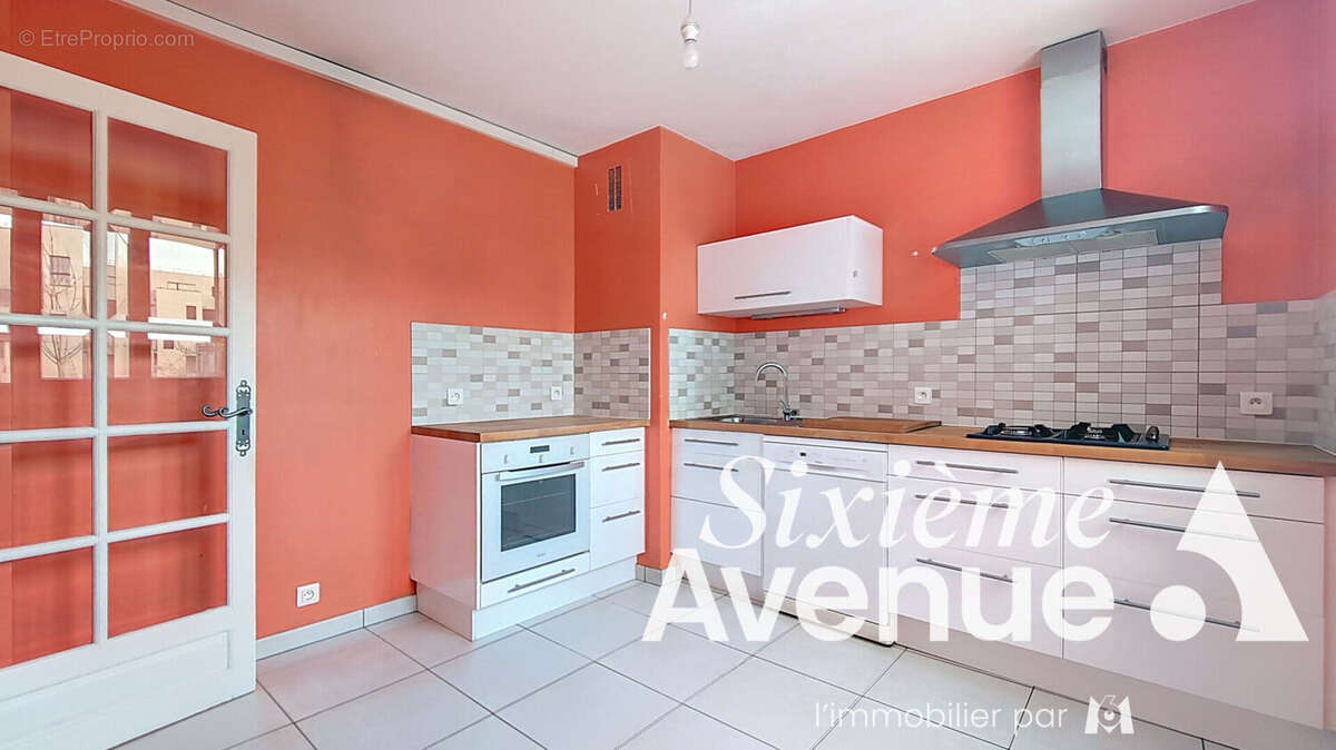 Appartement à SAINT-PRIEST
