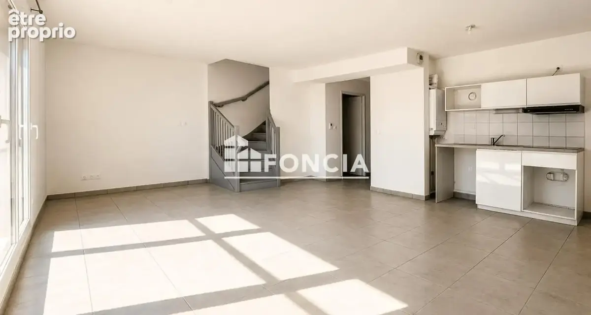 Maison 4 pieces en duplex avec deux parkings en sous-sol - photo 3