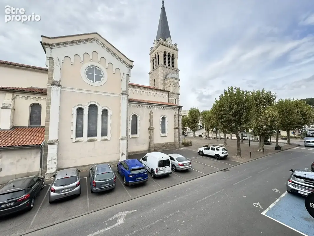 Appartement 4 pièces 80 m² à vendre à L'etrat (42580) - photo 8