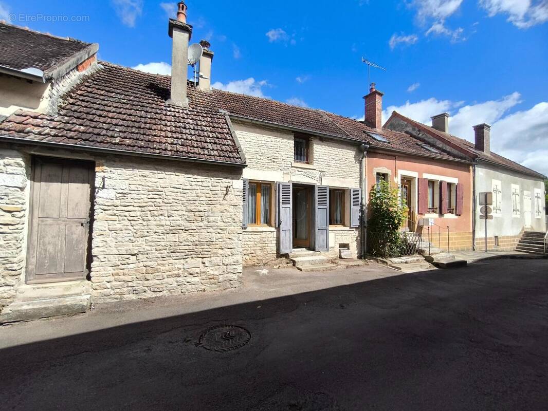 Photo 1 - Maison à TANLAY