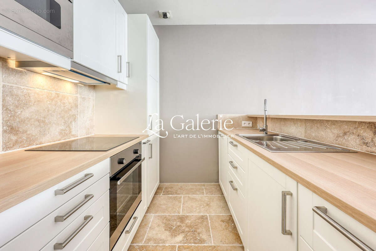 Appartement à HYERES