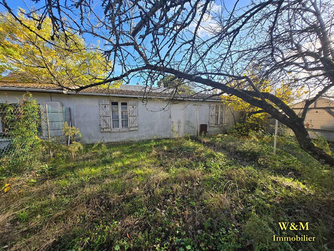 Maison à SAVIGNY-SUR-ORGE