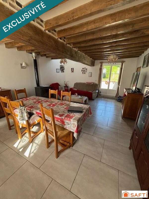 Photo 3 - Maison à LES ORMES