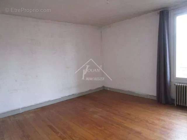 Maison à SAINT-POURCAIN-SUR-SIOULE