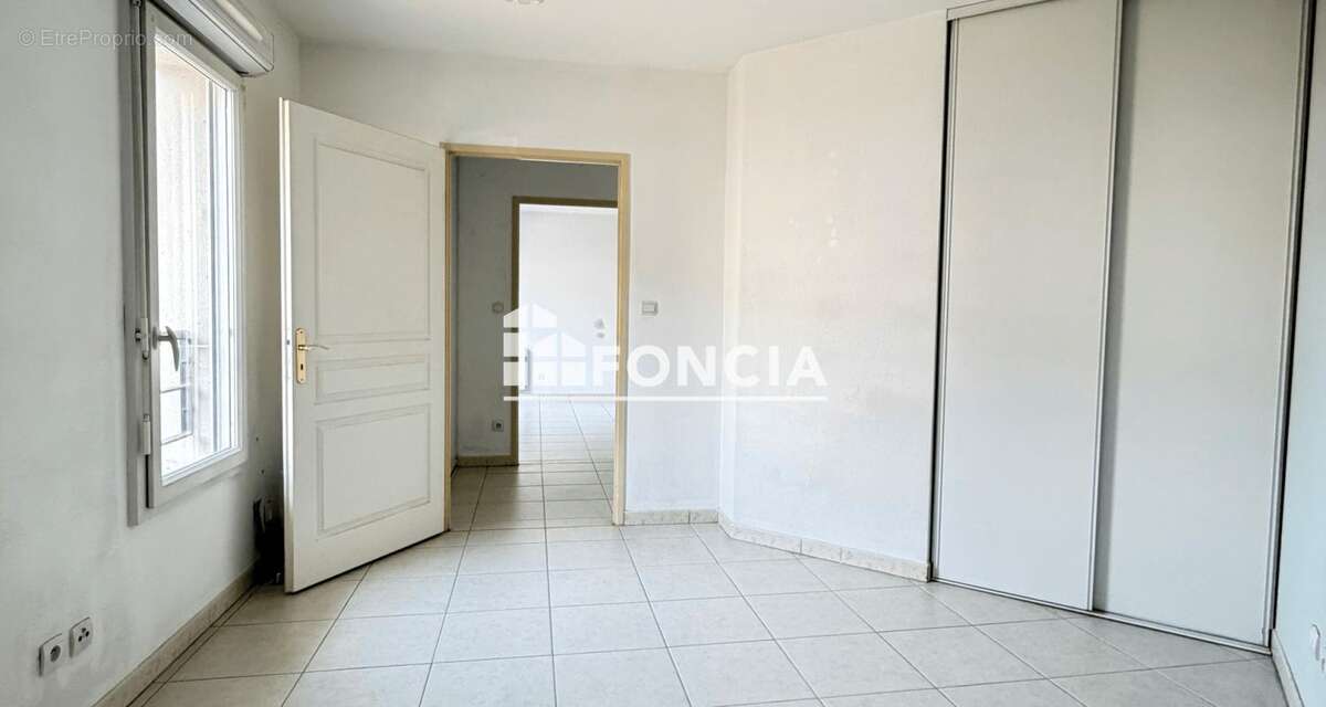 À vendre – Charmante maison 2 pièces avec jardin et parking – Résidence Les Villages d'Or à Pierrelaye - photo 5