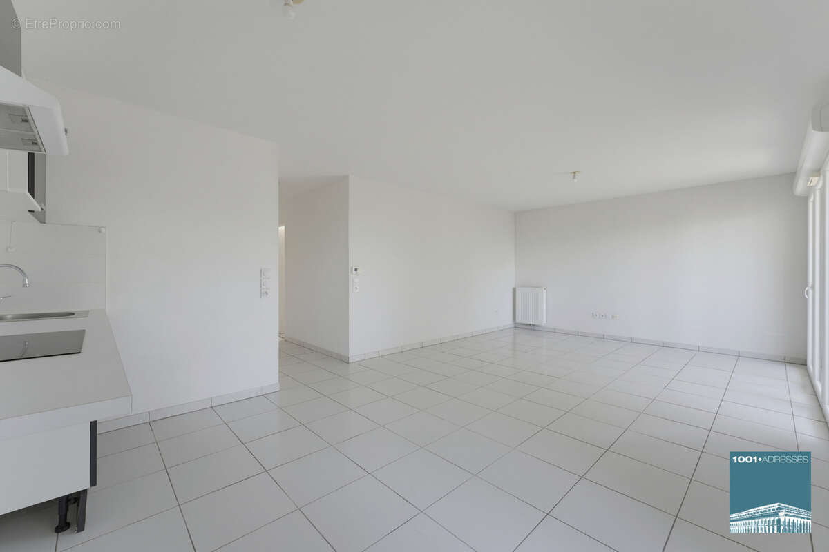 Dernier étage : T4 avec grande loggia et suite parentale - photo 3