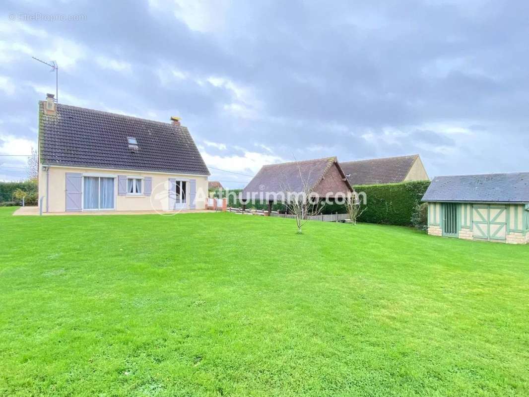 Maison à PONT-L&#039;EVEQUE