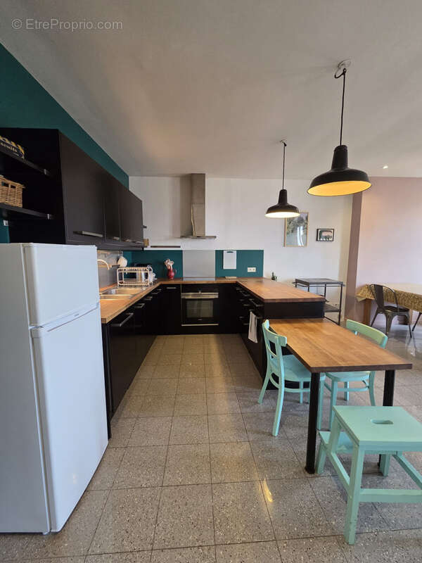 Appartement à MARSEILLE-2E