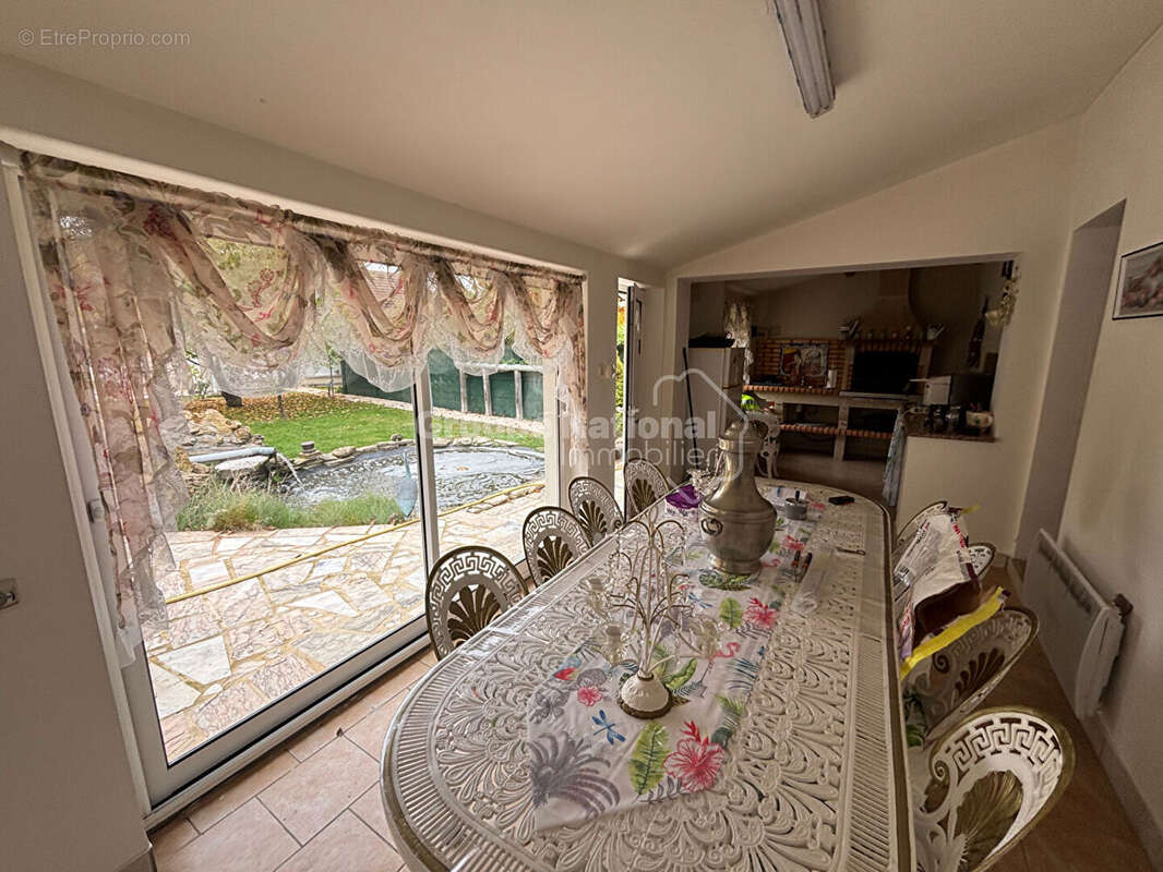 Maison à TRACY-LE-VAL