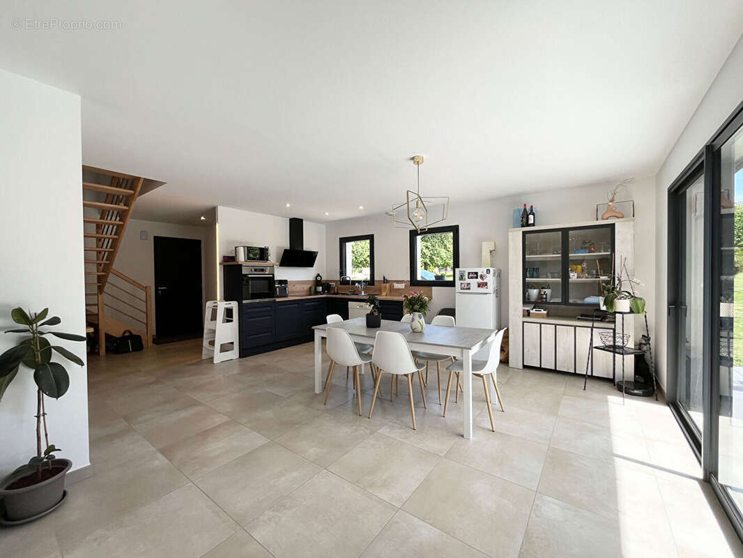 Maison à CUSSEY-SUR-L'OGNON