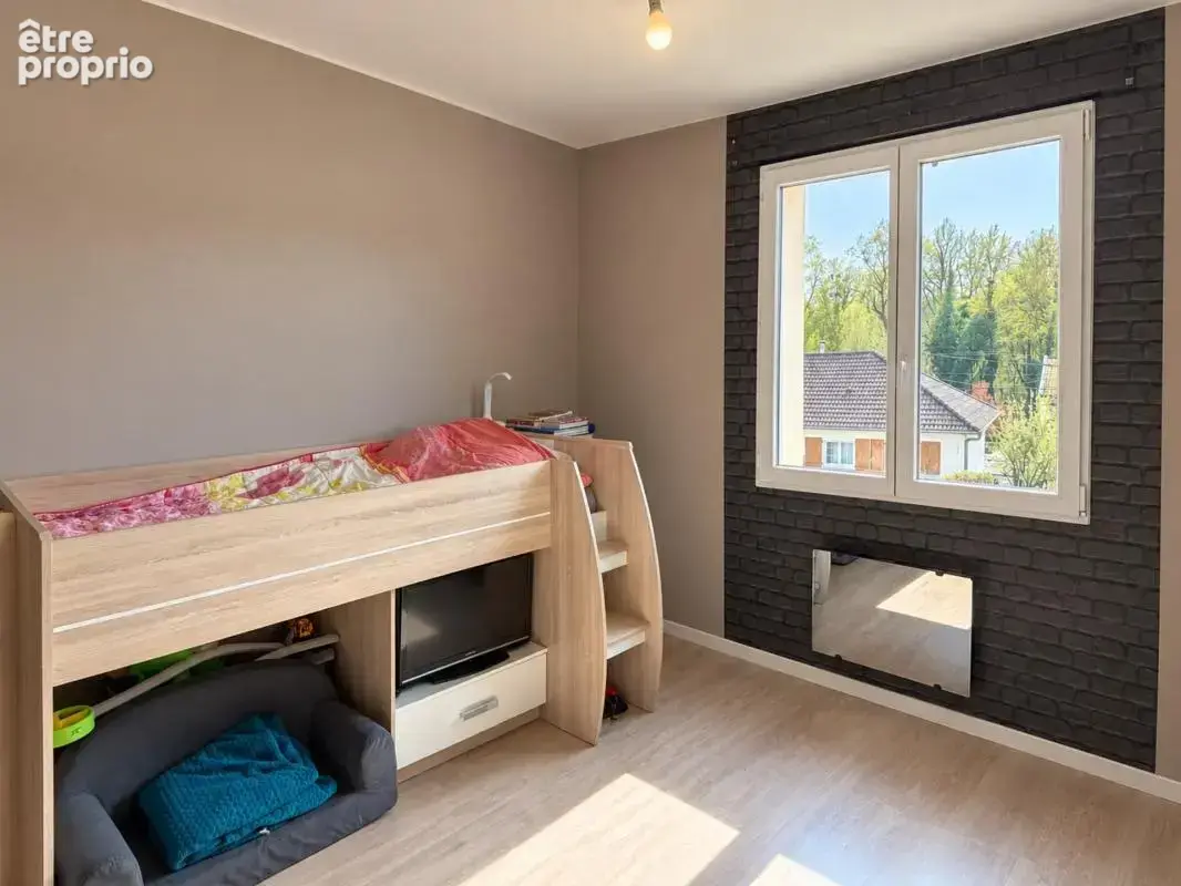 Pavillon individuel - 3 chambres - garage - jardin - photo 6