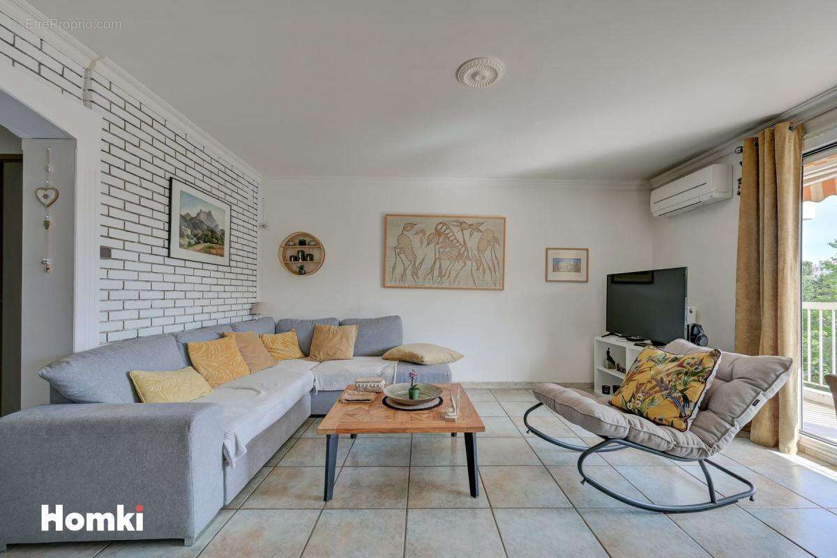 Appartement à MARSEILLE-10E