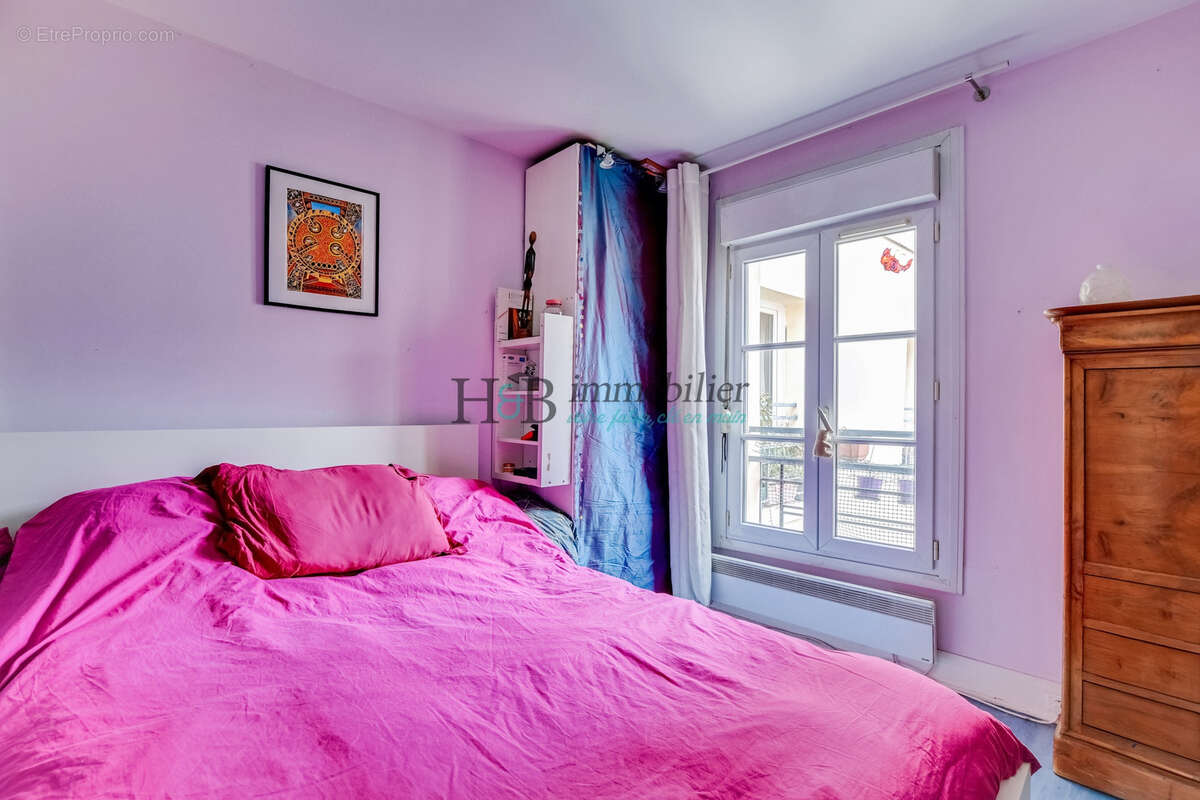 Appartement à PARIS-10E