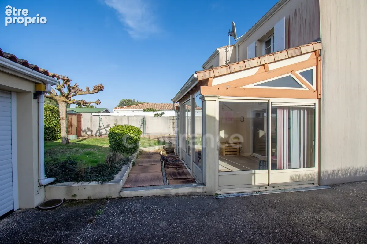 Vaux sur mer - maison a proximité immédiate des commerces - photo 11