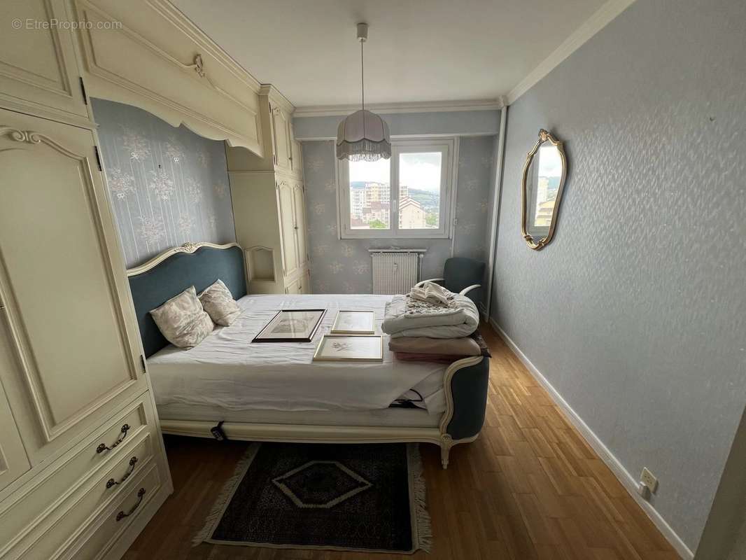 Appartement à FIRMINY