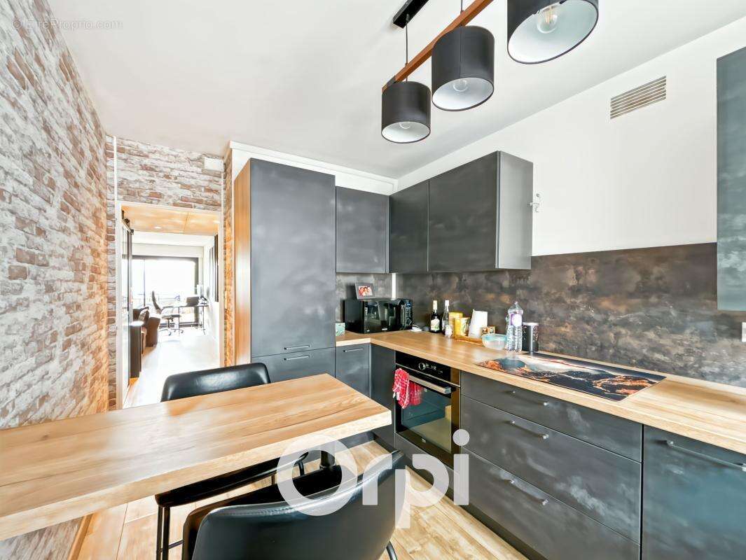 Appartement À Vendre - photo 5