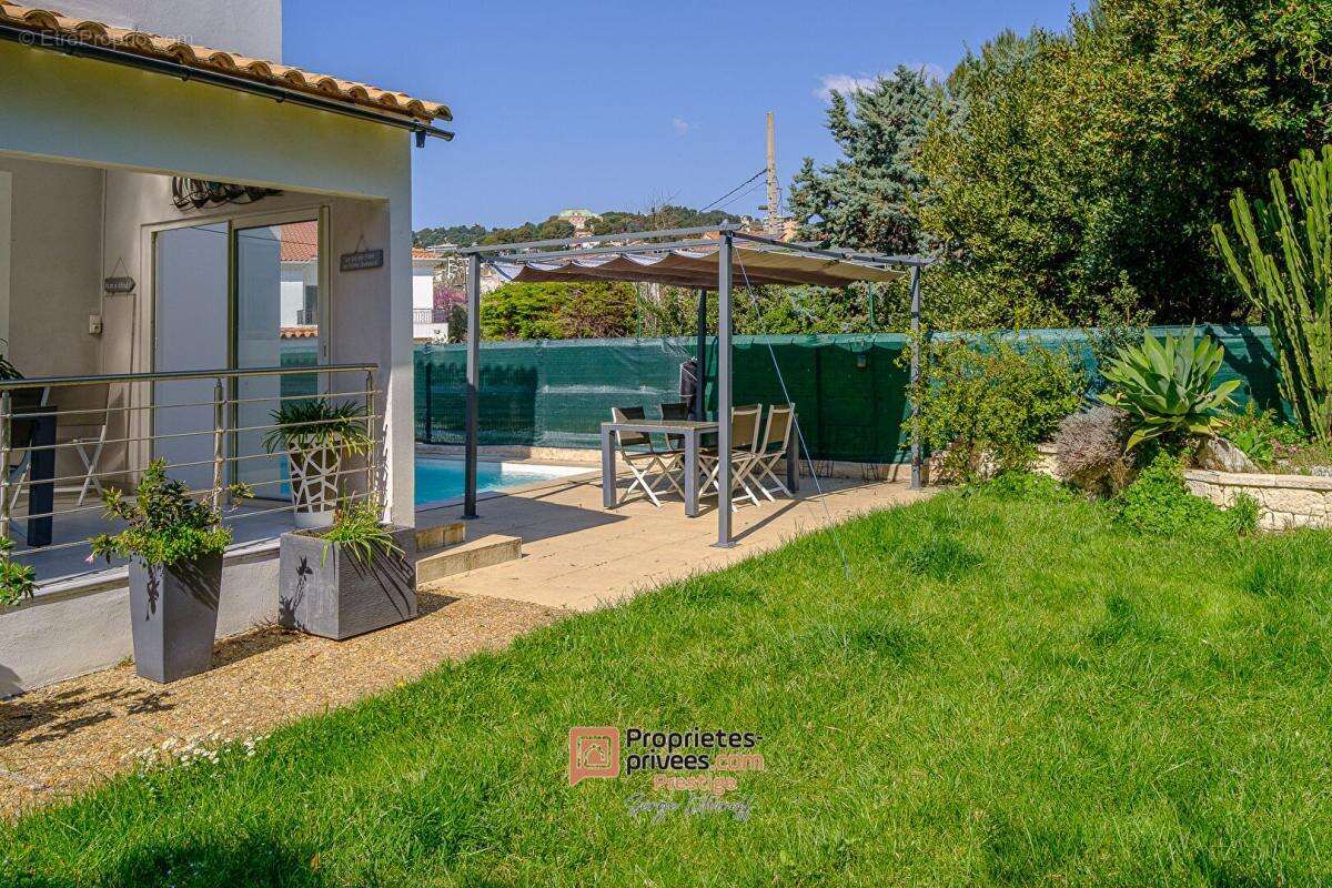 Maison à MARSEILLE-8E