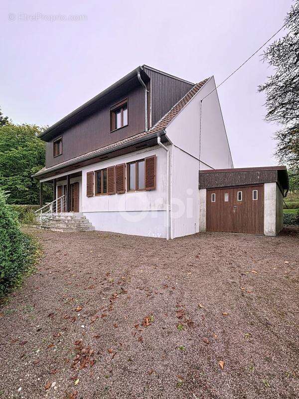 Maison à RIMAUCOURT