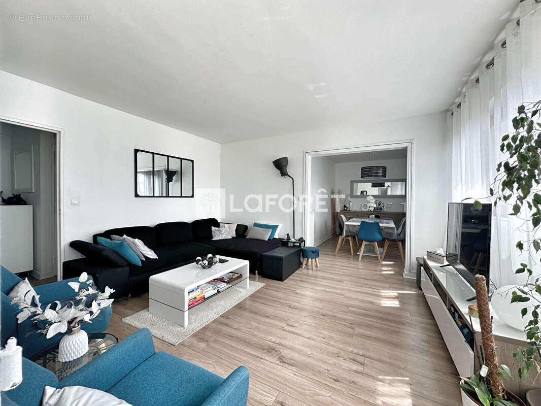 Appartement à ABLON-SUR-SEINE