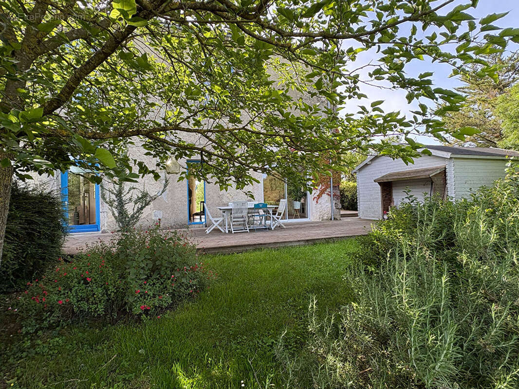 Maison à SURGERES
