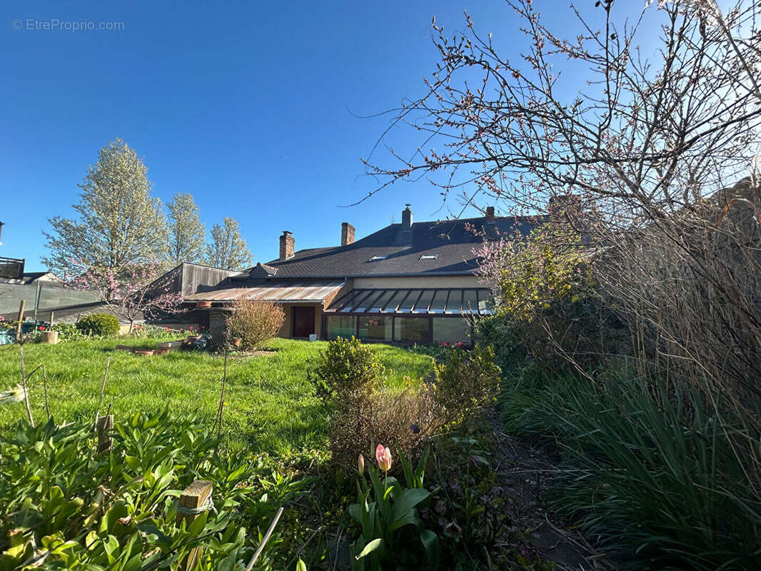 Maison à PARTHENAY-DE-BRETAGNE