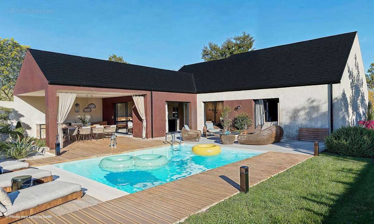 Maison à CHATEAU-RENAULT