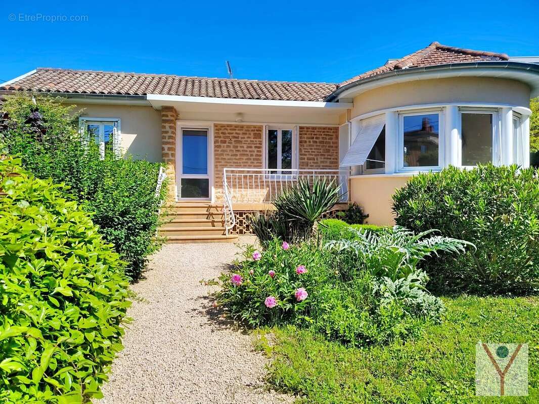 Maison à VILLEFRANCHE-SUR-SAONE