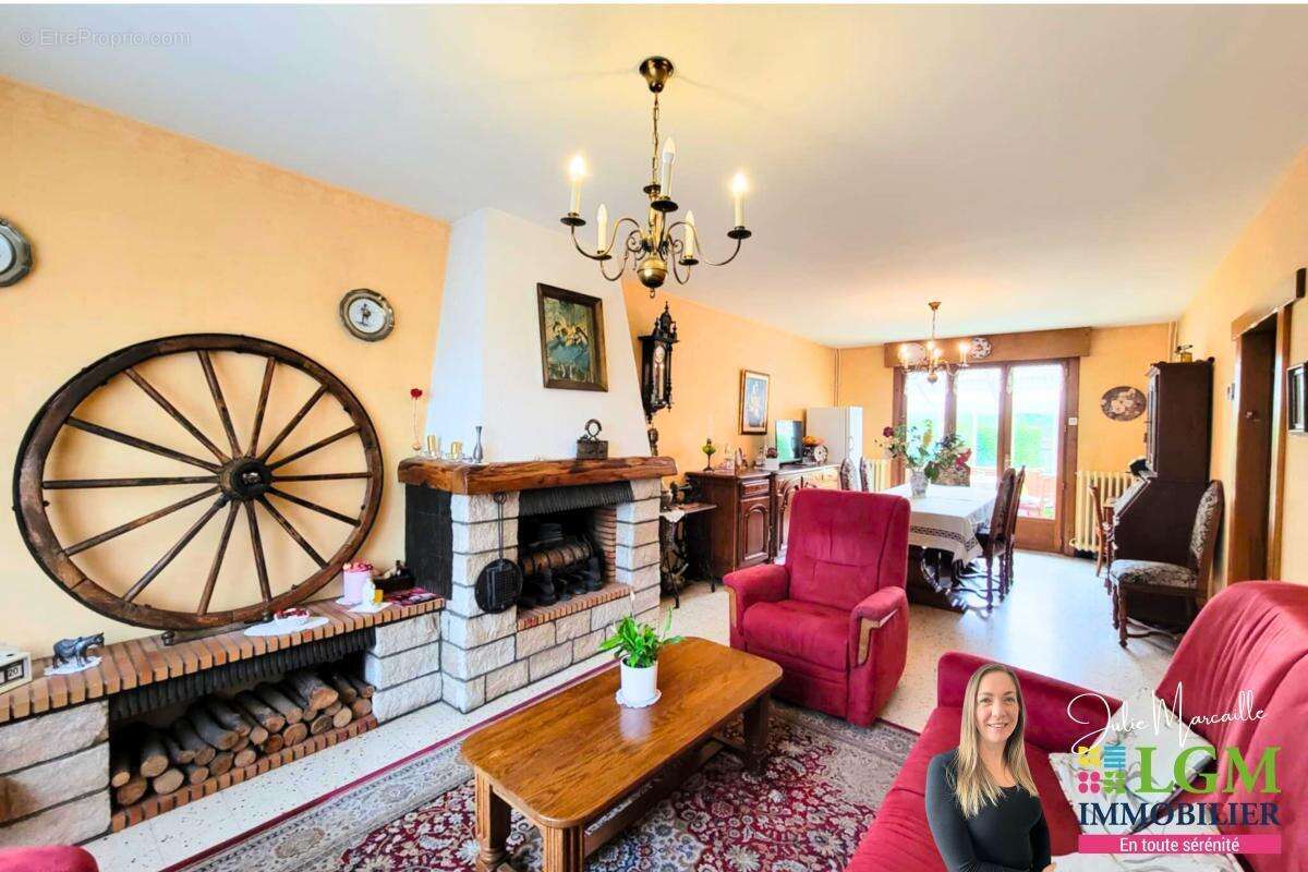 Maison à PETITE-FORET